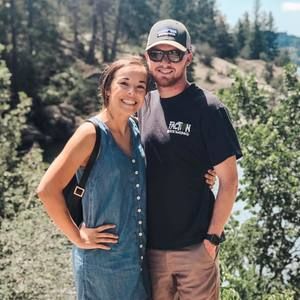 Meet your Posher, Ely